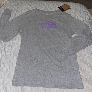 North Face long sleeve shirt *NWT*